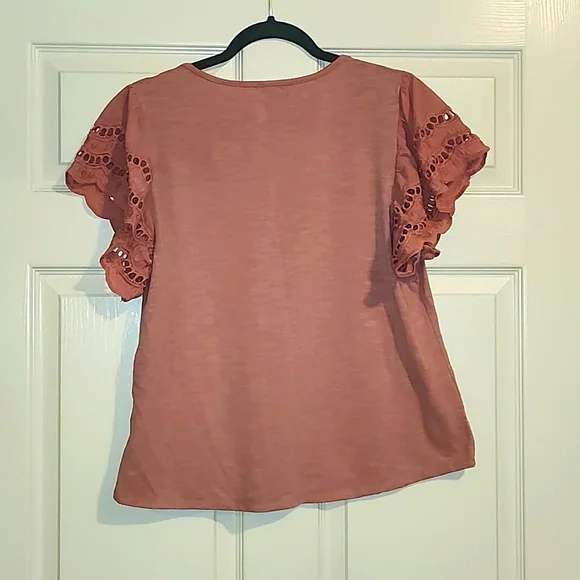 🎉HPx5🎉 Dusty Rose Flutter Sleeve Top - Picture 4 of 4